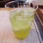 Patrie - 桃の緑茶（アイス）