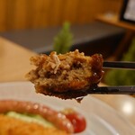 キッチン・ポム - ビーフ100％+自家製デミソース=無敵