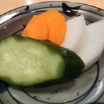 マルコポーロ - まぐろ寿司6貫780円の漬物