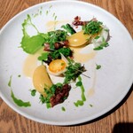 sio - 気になってリクエストお願いしたラビオリお願いしてよかった満足感☆ ホタルイカ菜の花など風味豊かな春素材に熟成じゃがいもタレッジョチーズのとろりとリッチな味わいラビオリの食べ心地。合わさってまさに美味☆