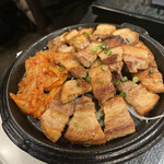 赤坂韓国料理・焼肉 兄夫食堂 - 