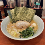 横浜家系ラーメン 圭壱家 - 