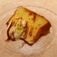 RIGOLETTO KITCHEN - バナナのシフォンケーキ
