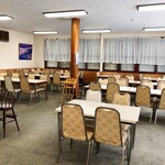 レストハウス八甲田 - 店内はこんな感じ。