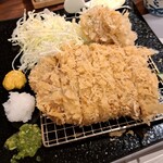 とんかつ 蒼樹 - 一切れ食べちゃったけど林SPFのリブローストンカツ
