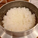 とんかつ 蒼樹 - 炊き立てホカホカごはん