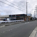 コメダ珈琲店 - 店の外観　※遠目から