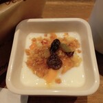 ファイブ クロスティーズ コーヒー - ヨーグルト