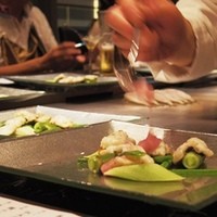 凛庭 - 鱧の焼き霜　ふんわり梅肉ムース