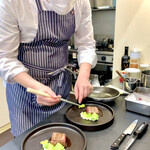 ビストロ ルリール - 真面目で几帳面なシェフの計算され尽くした作品の数々。下拵えから考えると、かなりの時間を一品一品に費やしていますね