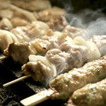 Dango Chaya Rakuu - 焼き鳥はオーダーを頂いてから焼き上げるのでいつでも熱々の焼きたてです！