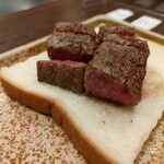 焼肉・鉄板焼ステーキ 橘通りミヤチクAPAS - 肉