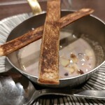 焼肉・鉄板焼ステーキ 橘通りミヤチクAPAS - スープ