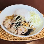 Khroop khrua - 豚肉の生姜炒め・ムーパッキン