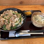 飯の肴 てらや - 豚のしょうが焼き丼