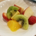 出羽鮨 - フルーツ。