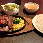 ステーキ＆ハンバーグ専門店 肉の村山 - ステーキ400グラム１５００円