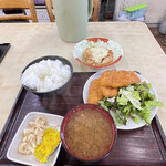 港湾食堂 - チキンフライ定食650円