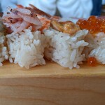 金寿司 地魚定 - 特上握り 側面