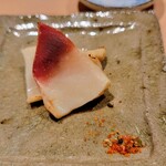 匠 進吾 - 北寄貝炙り、七味