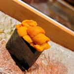 匠 進吾 - バフンウニ