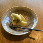 江之浦リトリート 凛門 - デザートの林檎はとっても甘くて美味しかった