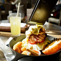 Lounge & Dining G - 