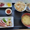 海辺の新鮮市場 - お刺身と定食