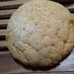 三良坂パン工房 麦麦 - 黄金のメロンパン