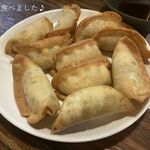 ざぶとん - 揚げギョウザは10個で200円！！！
