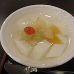 Chuugokuresutorammaroudo - 杏仁豆腐