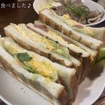 ざぶとん - 名物のサンドイッチは400円！！！