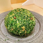 鮨・酒・肴 杉玉 - 苔玉みたいな杉玉を模したポテサラ！