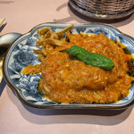 中国料理 旬輝 - フカヒレランチのエビチリ。毎度のことながらエビ食ったらチリをご飯にオン