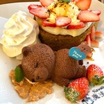 HawaiianCafe魔法のパンケーキ - キャラメルいちごの紅茶パンケーキ