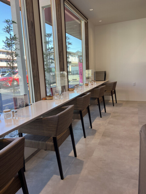 Arisu Cafe &amp; Bar photo 4