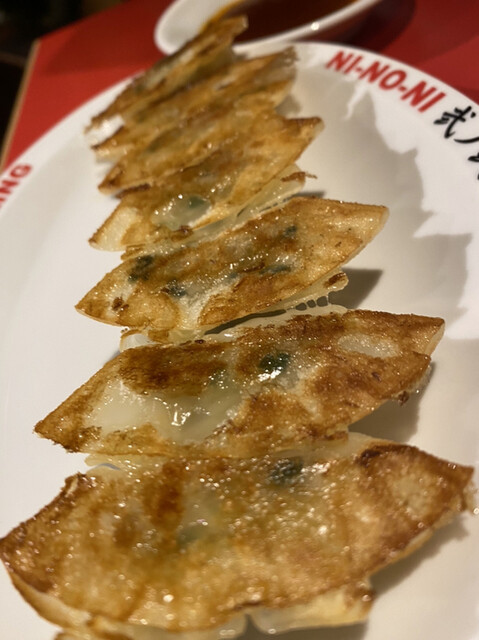 by schiquinn : 餃子屋 弐ノ弐 宗右衛門町店 - 近鉄日本橋/中華料理
