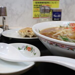 餃子の王将 - 豚とろラーメンフェアセットＢ