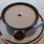 筑紫樓 - 杏仁豆腐