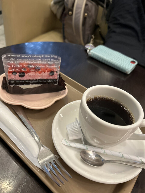 Cafe ViVO Oomori Berupoto Ten photo 3