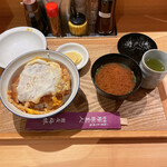 銀座 梅林 - カツ丼