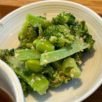 Akamon Terasu Nayuta - 副菜①ブロッコリーと豆の和物