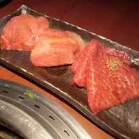 蕃 YORONIKU - 