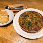 洋食 おがた - とりたて巻貝　エスカルゴバター焼き