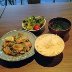 酒バク - 定食全貌  ご飯はこれでも小盛りらしいw