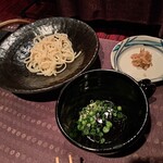 瀬里奈 - スープで調理する前の長崎県産の五島うどんです。