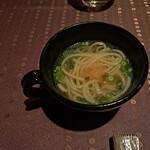 瀬里奈 - スープで調理した長崎県産の五島うどんです。