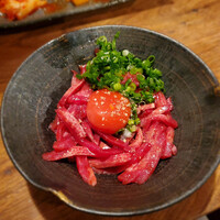焼肉 にくなべ屋 神戸びいどろ 北野坂店 - 