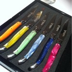 エクアトゥール - ナイフを選べらべます。