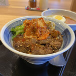 Yakitatenokarubi - キムチ上カルビ丼